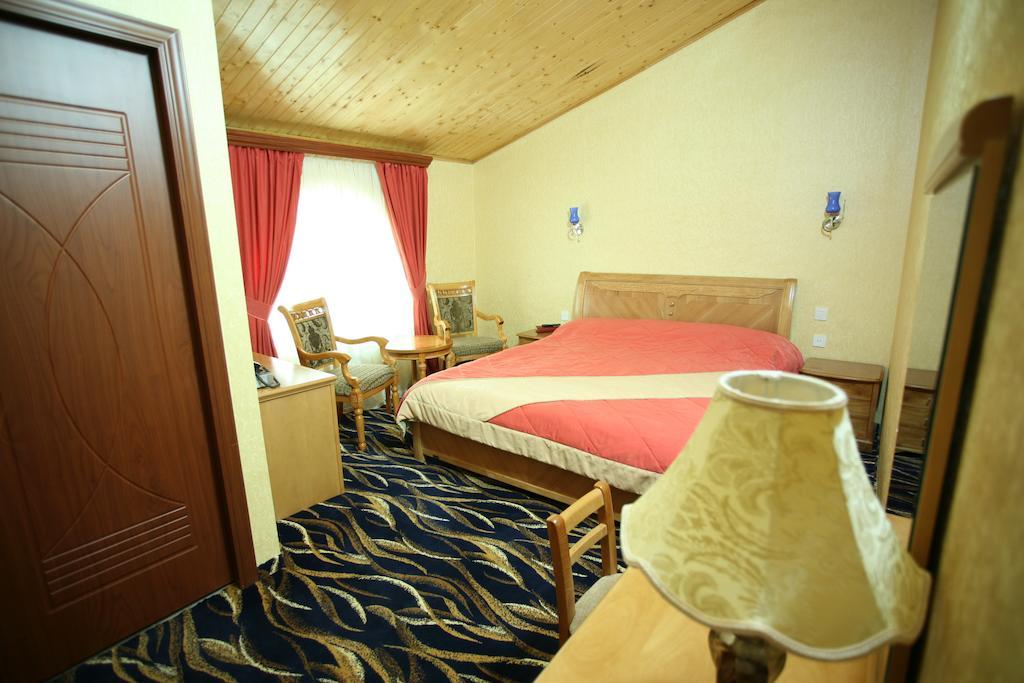 Nairi Hotel Jermuk Esterno foto