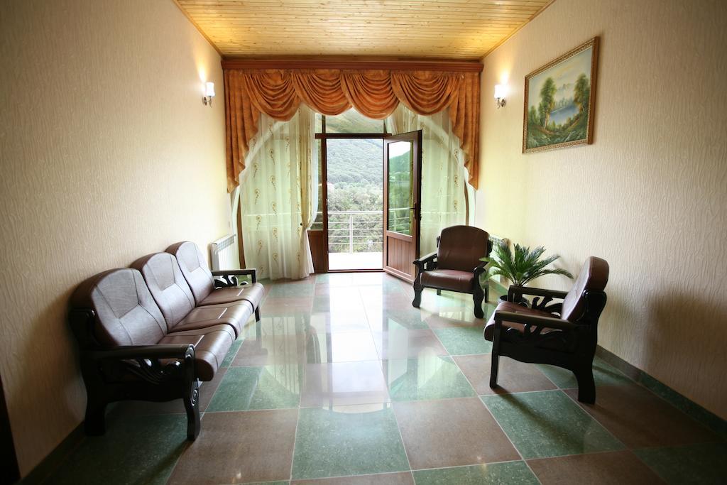 Nairi Hotel Jermuk Esterno foto